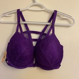 VS 34 DD push up bra. new with tags